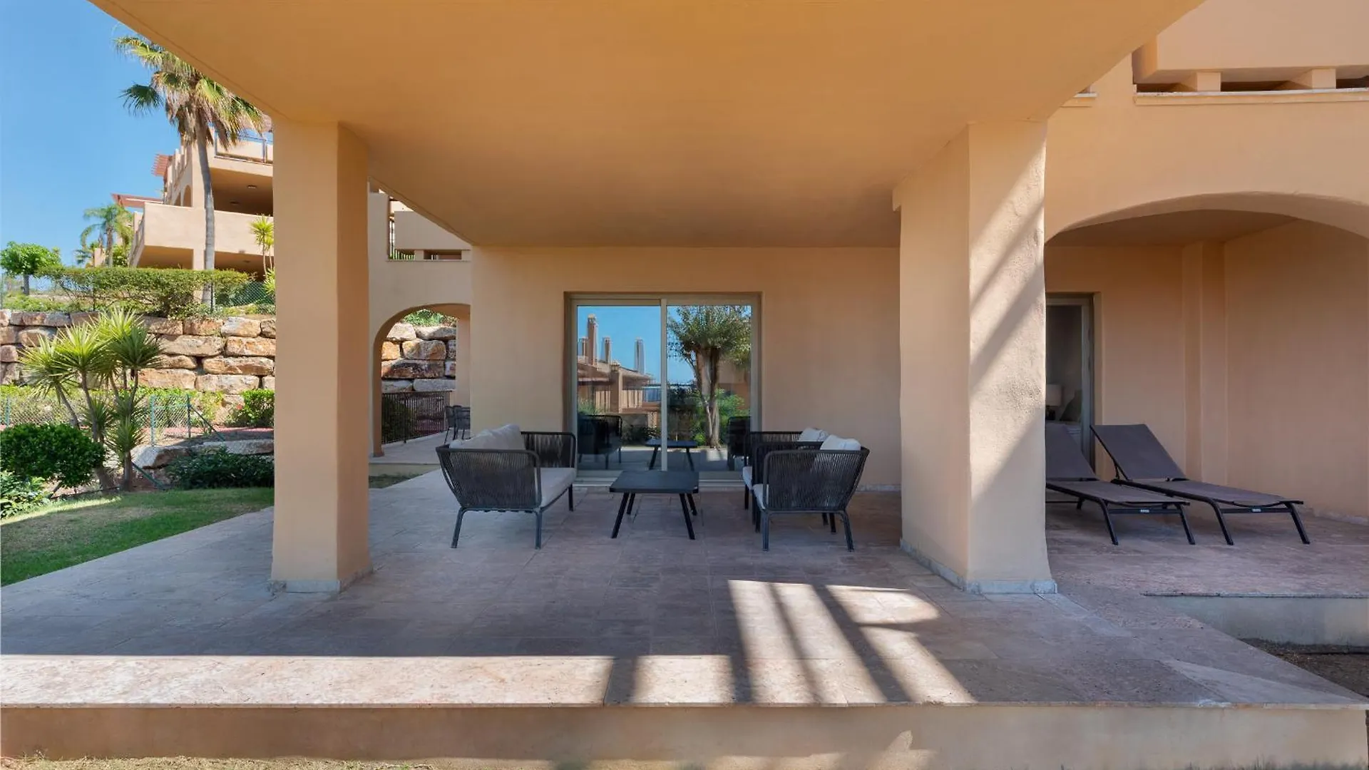 Bright 3-Bedroom With Sunset Views Estepona Španělsko