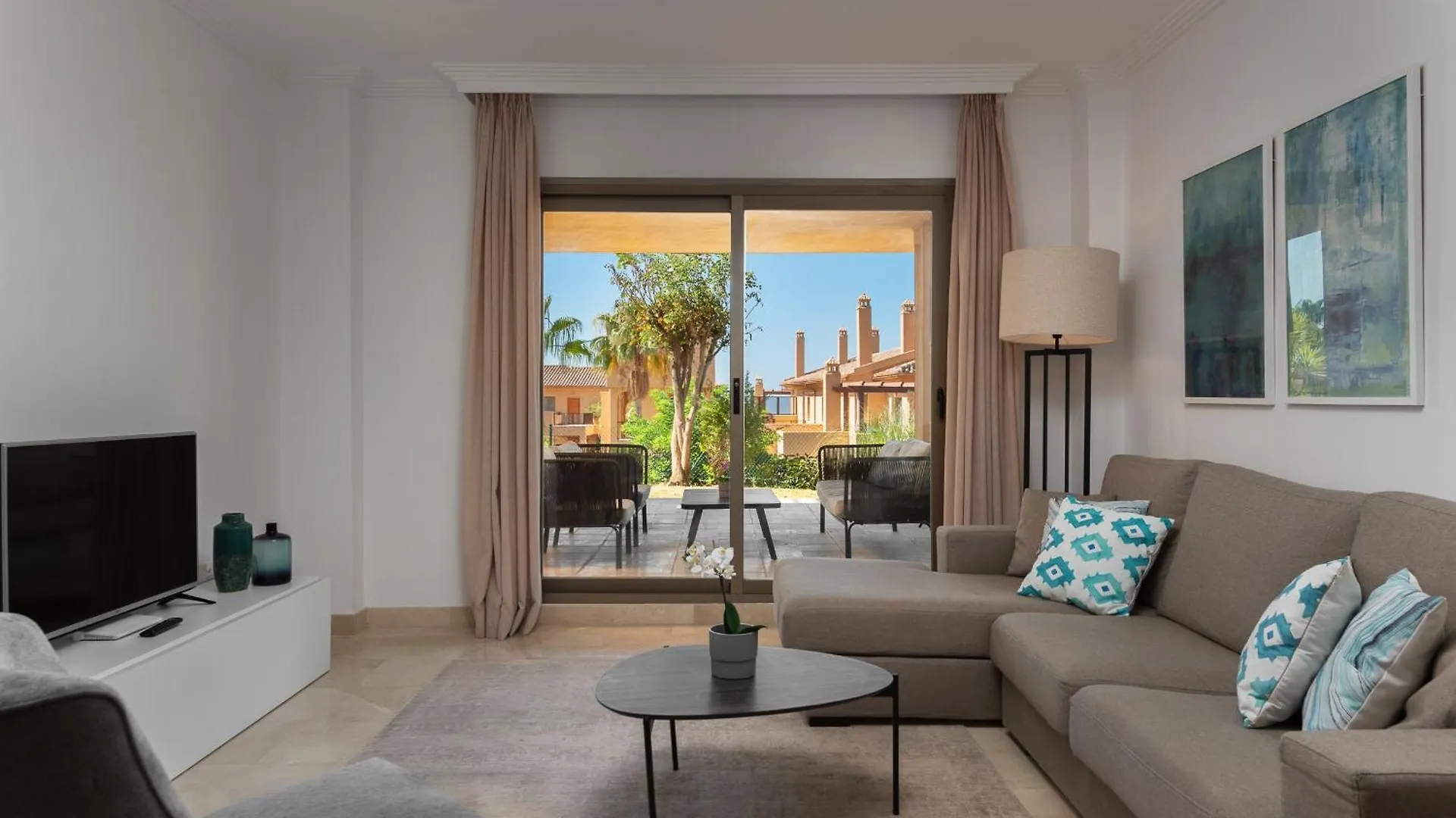 Apartmán Bright 3-Bedroom With Sunset Views Estepona Španělsko