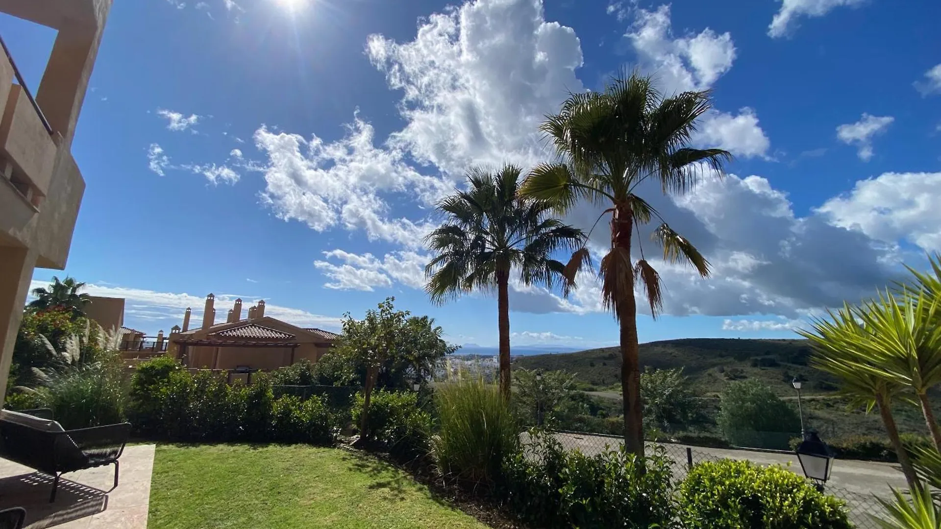 Bright 3-Bedroom With Sunset Views Estepona Španělsko